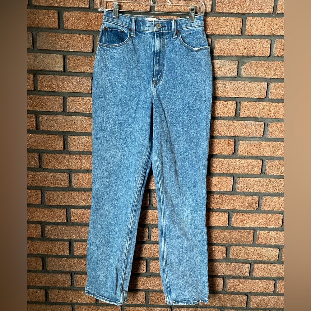 Abercrombie & Fitch 90s Straight Ultra High Rise Jeans